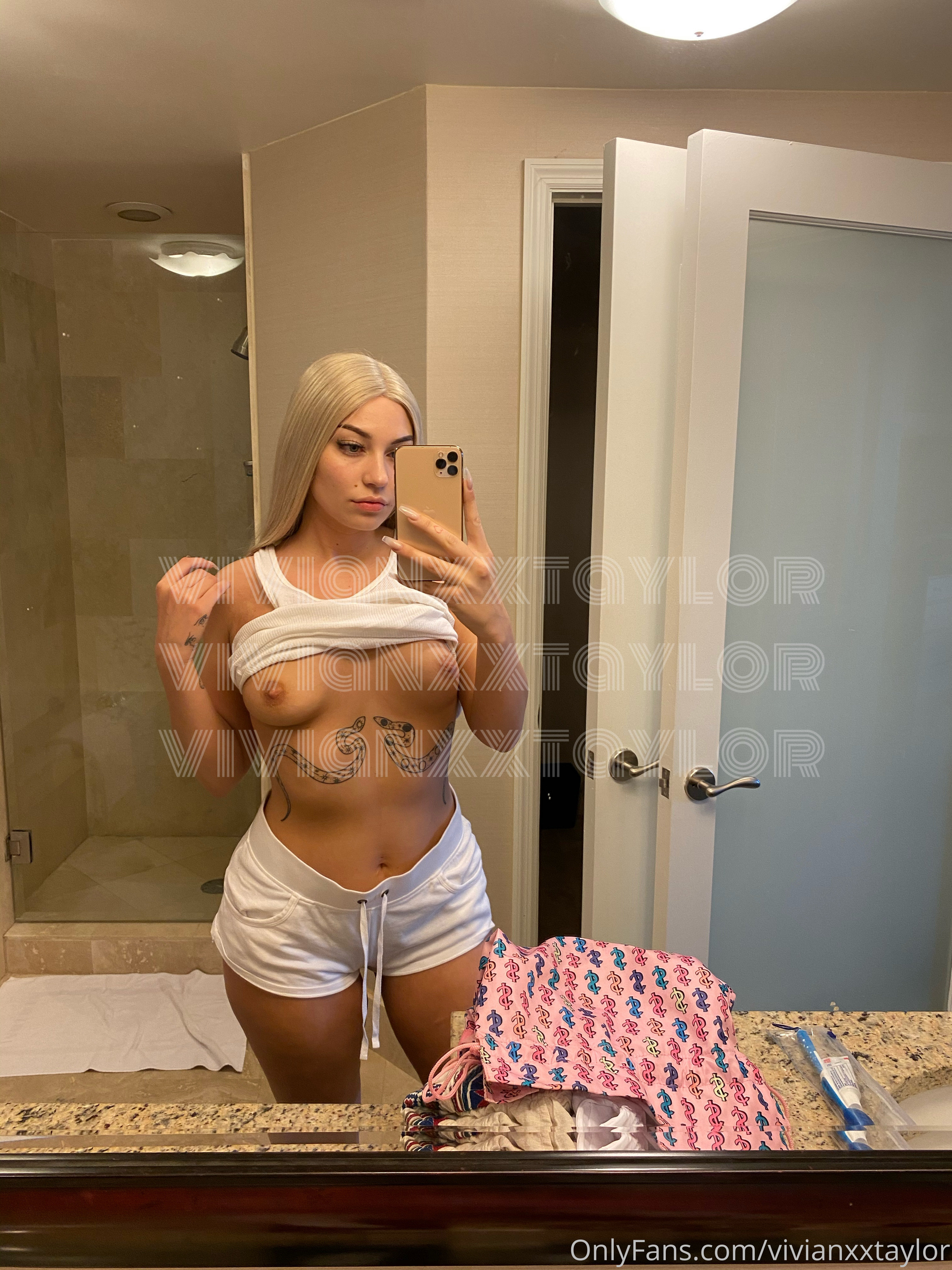 Vivian Taylor Onlyfans Leaked 0014