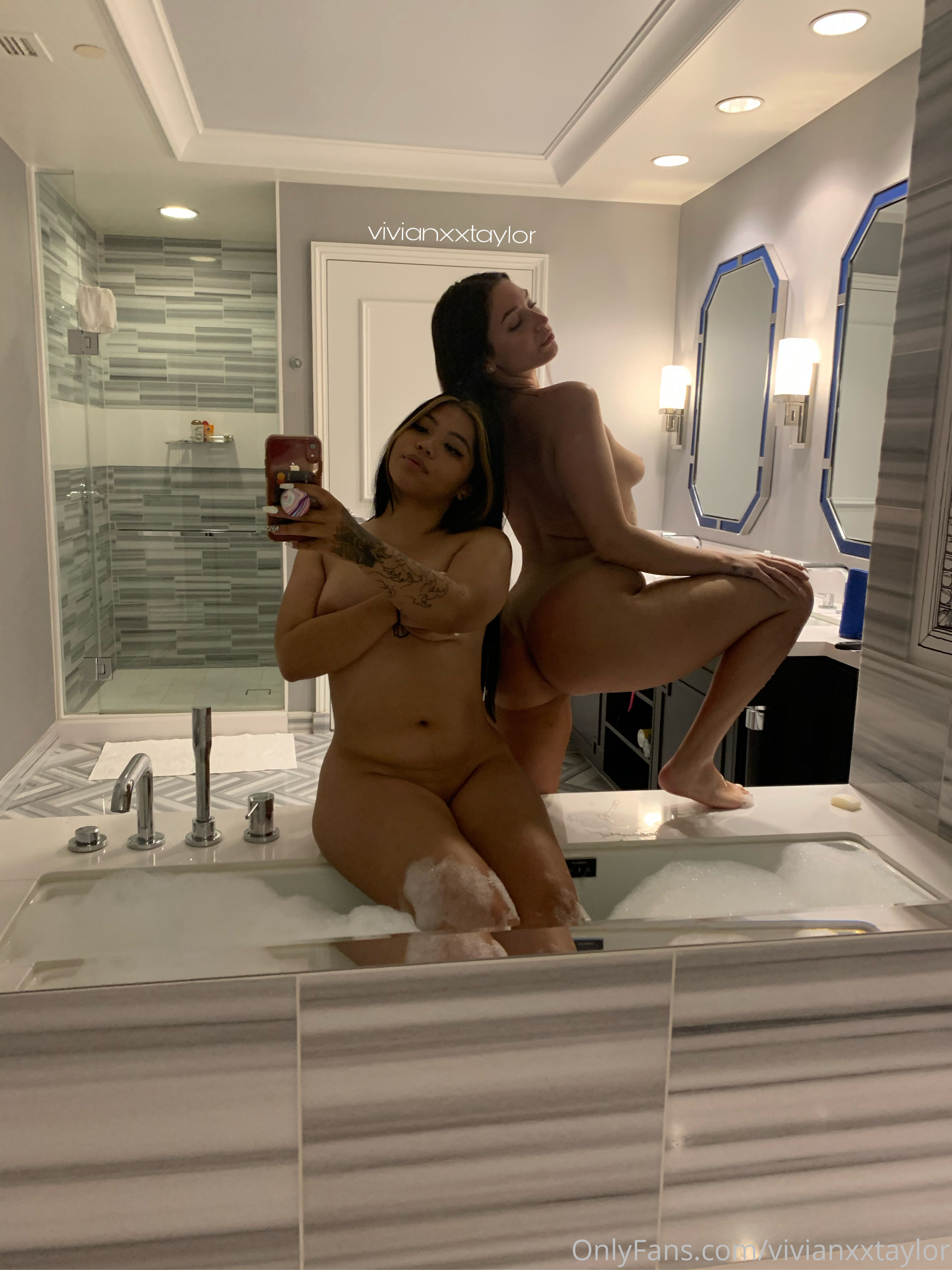 Vivian Taylor Onlyfans Leaked 0018