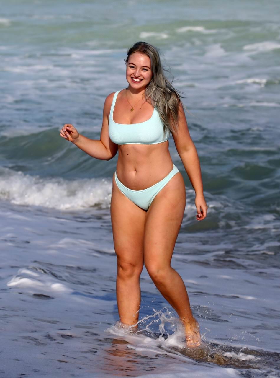 Iskra Lawrence Sexy 17 2