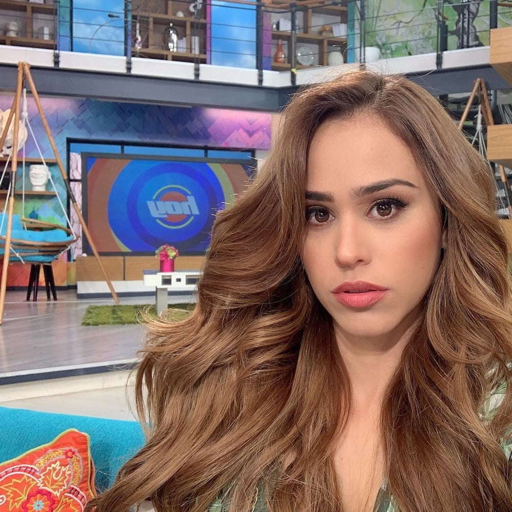 Yanet Garcia BEST OnlyFans Leaked NUDES