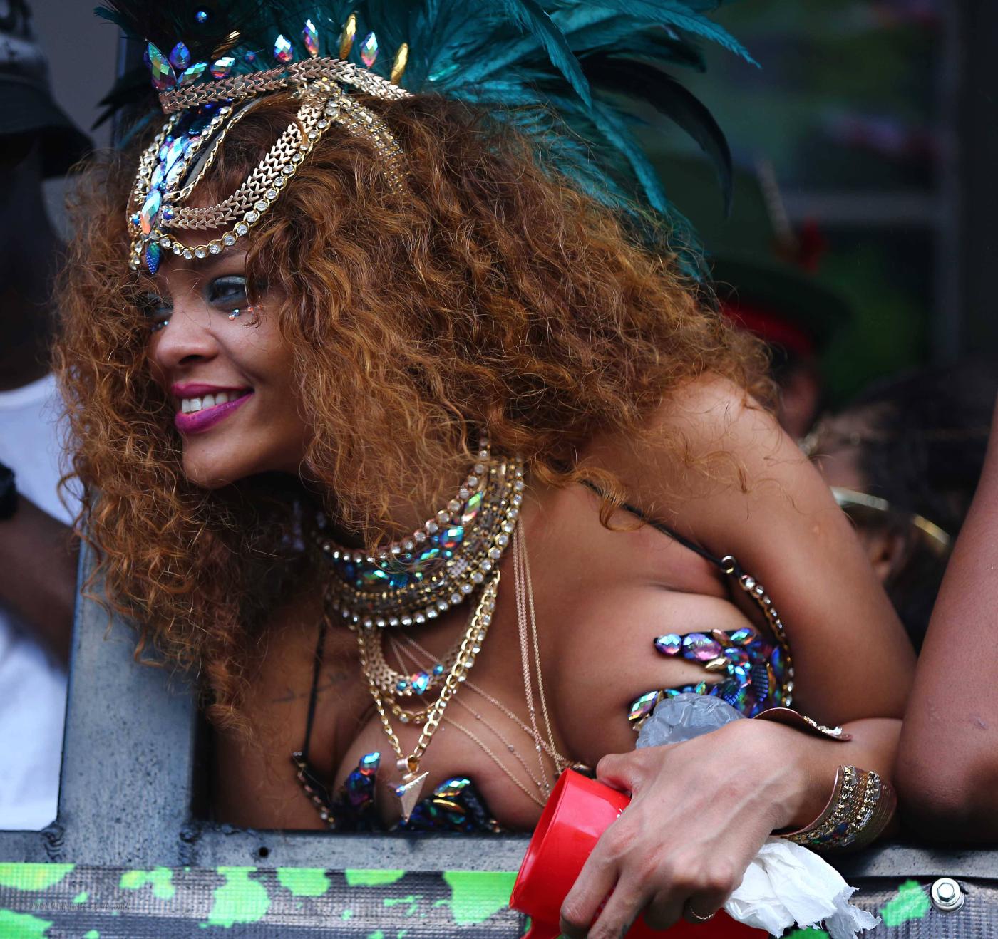 Rihanna Nip Slip Public Bikini Festival Photos Leaked 36