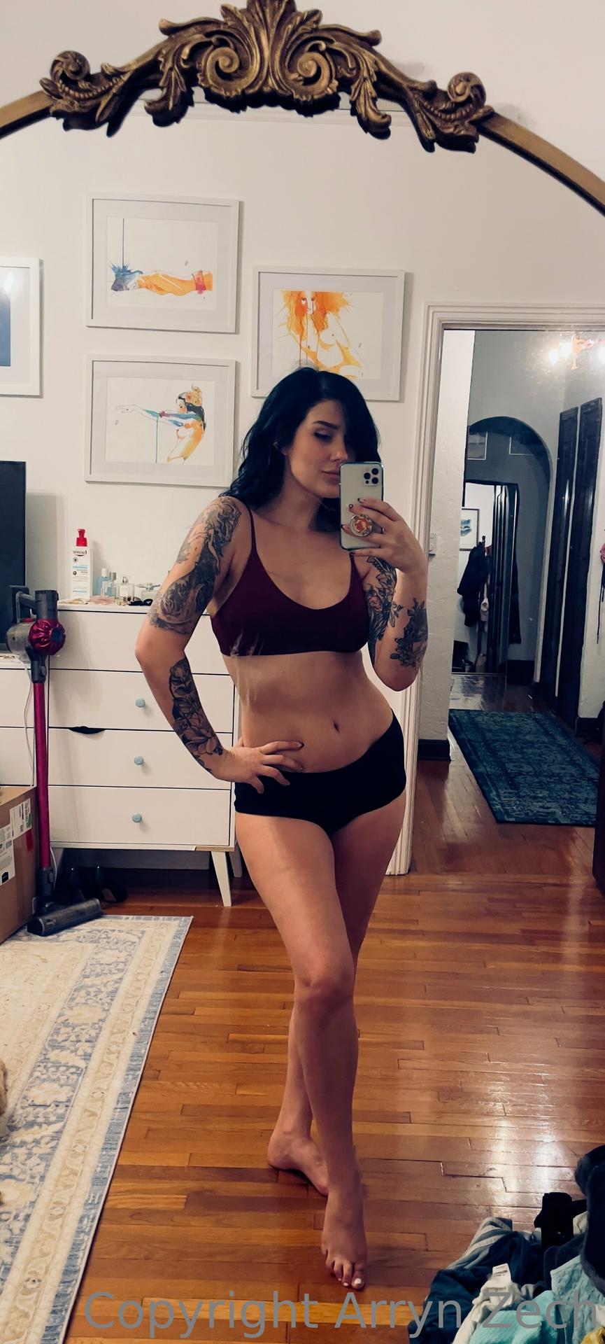 Arryn Zech / arryn Nude Porn Leaks 1