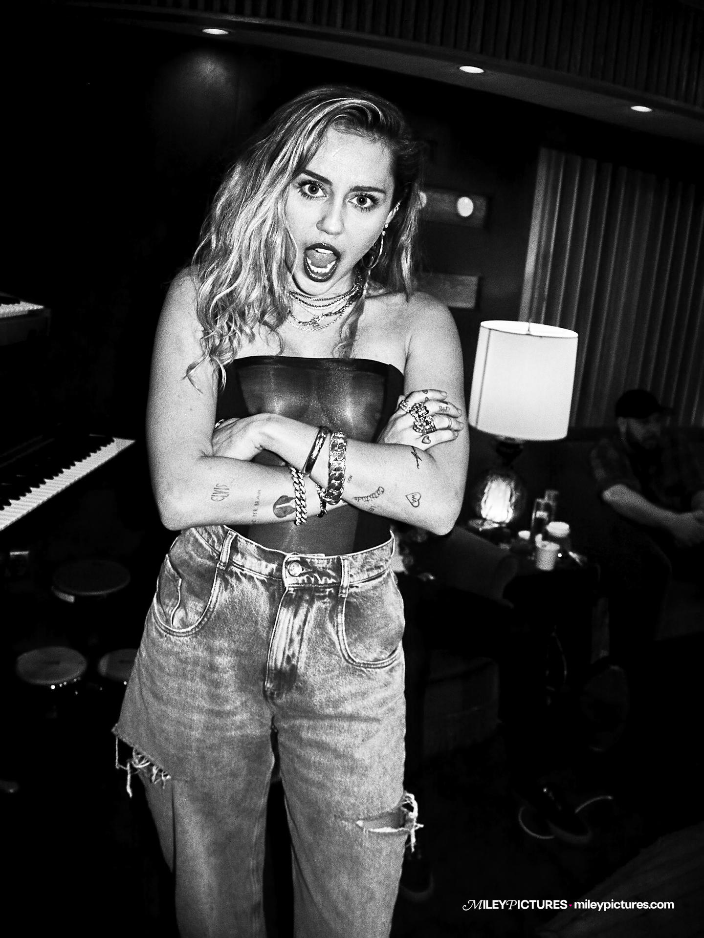 Miley Cyrus / mileycyrus Nude Porn Leaks 35