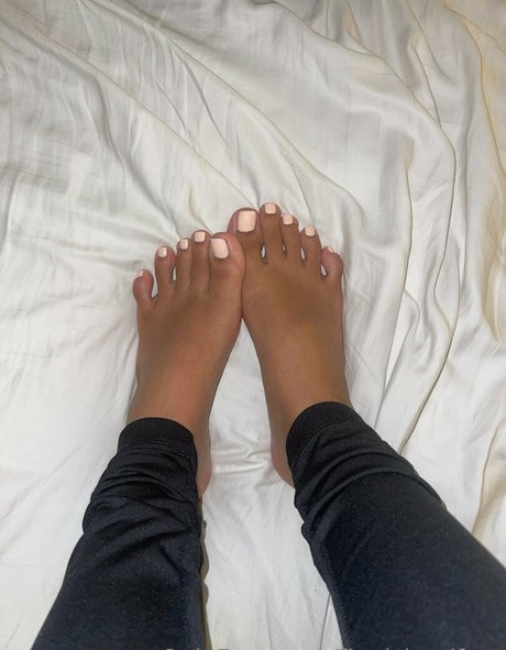 fineislandfeet nude leaked OnlyFans photo #17