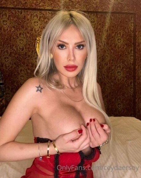 Ceyda Ersoy nude leaked OnlyFans photo #5