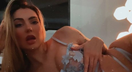 OliviaMaeBae nude leaked OnlyFans photo #29