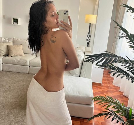 Catalina Mel nude leaked OnlyFans photo #15