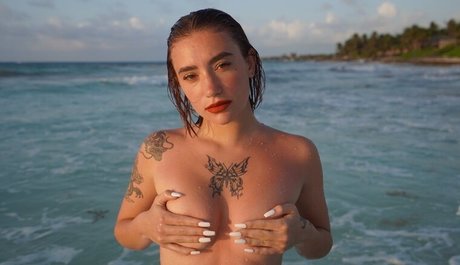 Elizabeth Sanchez nude leaked OnlyFans photo #4