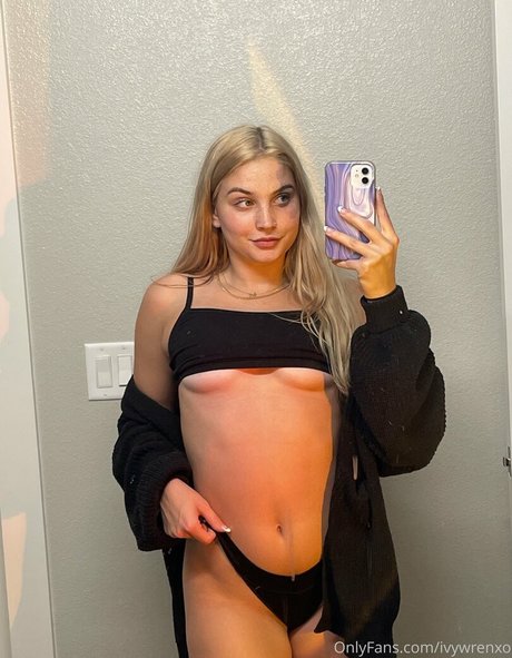 Ivywrenxo nude leaked OnlyFans photo #3