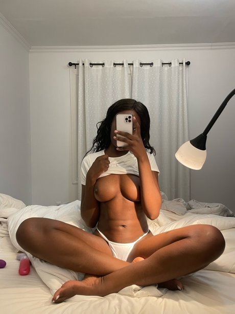 Original Ebony Slim nude leaked OnlyFans photo #2