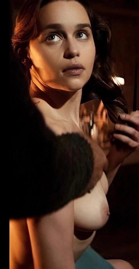 Emilia Clarke nude leaked OnlyFans photo #7