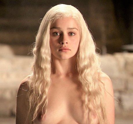 Emilia Clarke nude leaked OnlyFans photo #940